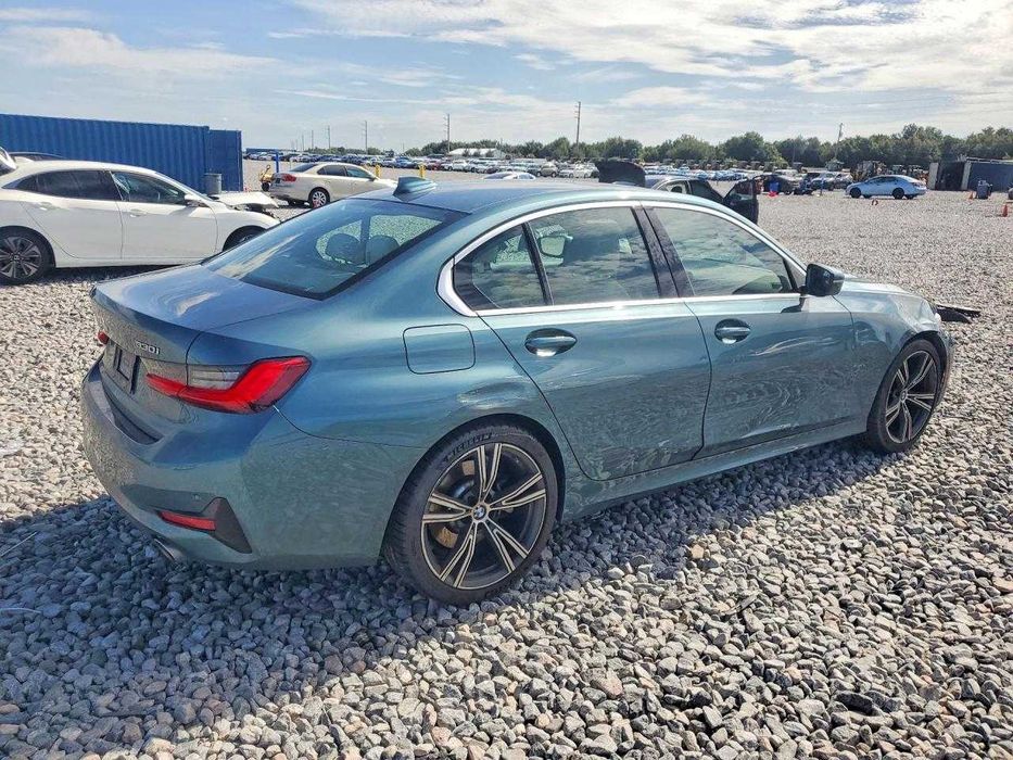 2021 BMW 330I sedan