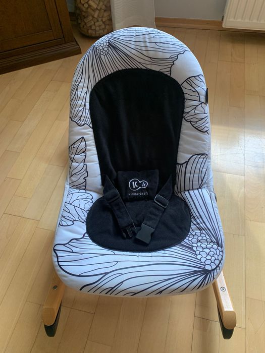 Kinderkraft Finio bujaczek lezaczek