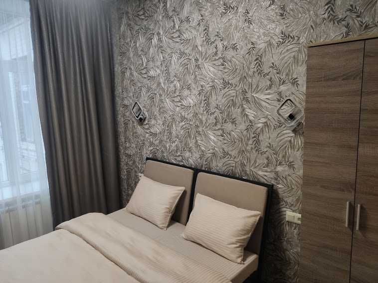 Star City хостел, метро Вокзальна, Університет. Вокзал