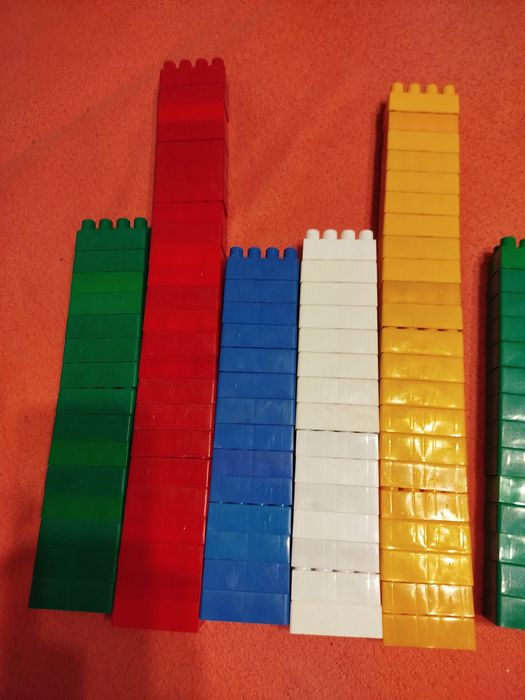 Конструктор  дитячий