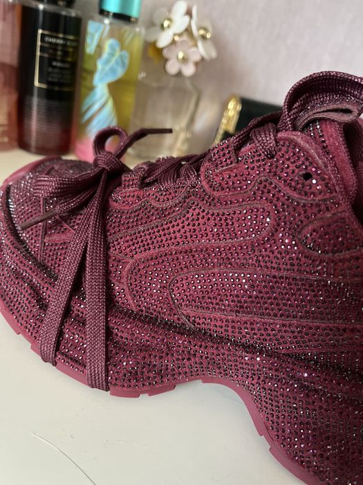 Жіночі кросівки у стразах BALENCIAGA