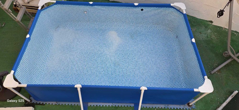 Piscina Intex 300x200x75 c/ Bomba + Capa Sem Uso - Excelente
