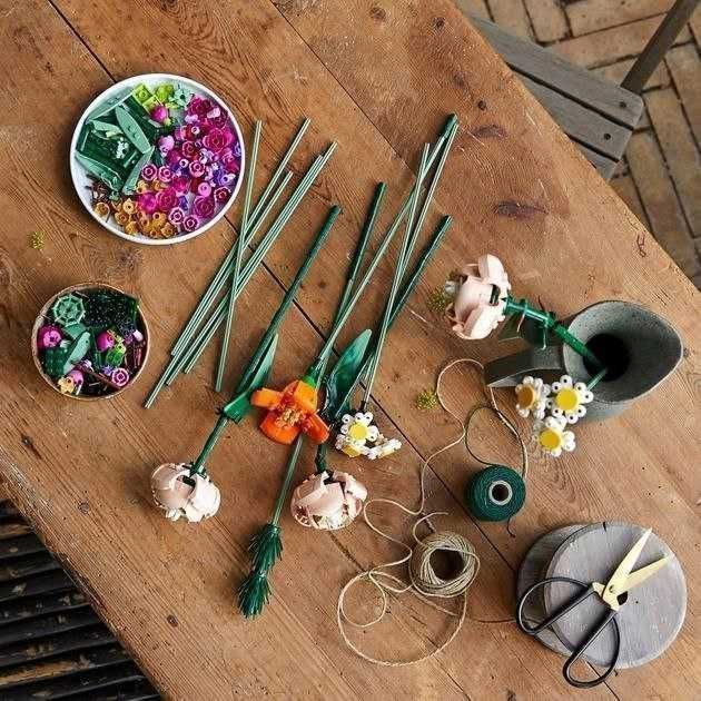 Конструктор Botanical Романтичний Букет 756 деталей сумісний з Lego (Код1003)