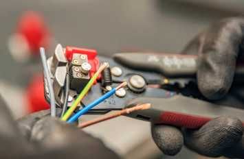 Fez-se Luz - Instalações Elétricas