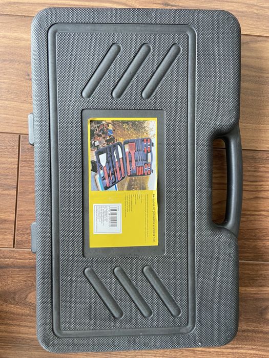 Zestaw narzędzi do grillowania nowy