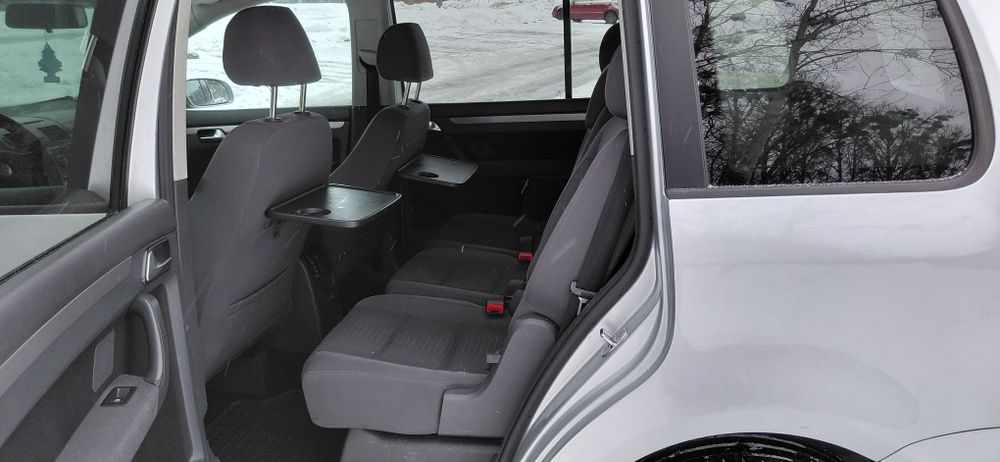 Ładny Volkswagen Touran Lift Diesel2008rok 7 Osobowy Chromy Super Stan