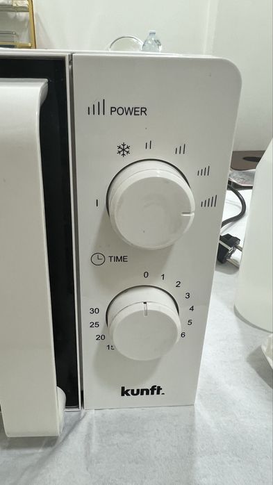 Microondas Kunft