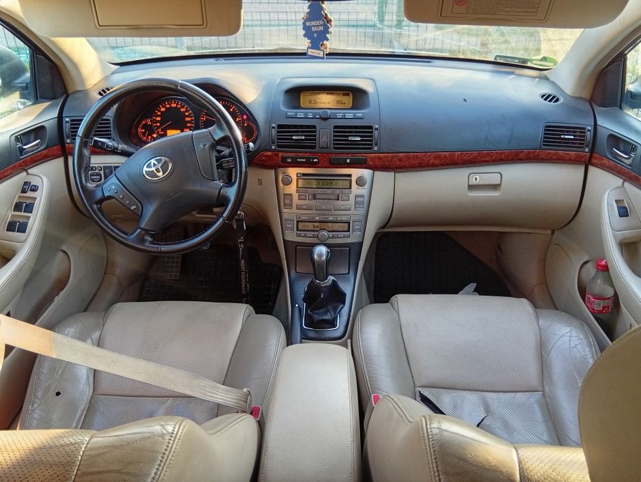 Toyota Avensis T25 2.0 D-4D