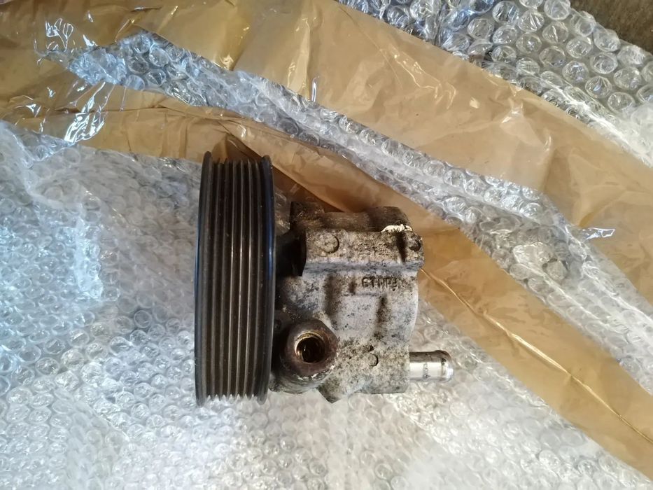 POMPA WSPOMAGANIA 8200888370 RENAULT ESPACE IV LAGUNA III 2.0 DCI