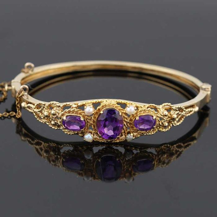 Złota bransoletka bangla z ametystami i perełkami 9K