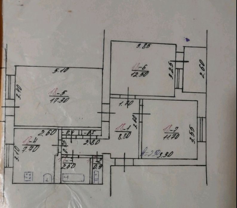 Продам 3 кiм квартиру в Черкаськiй Лозовiй