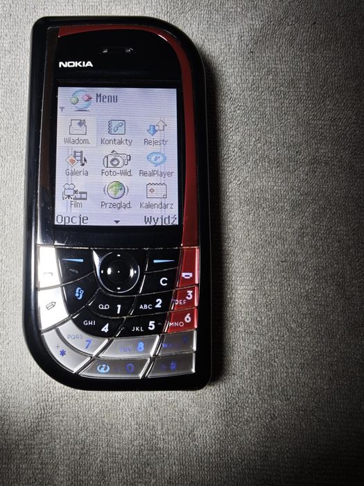 Sprzedam zestaw telefonów