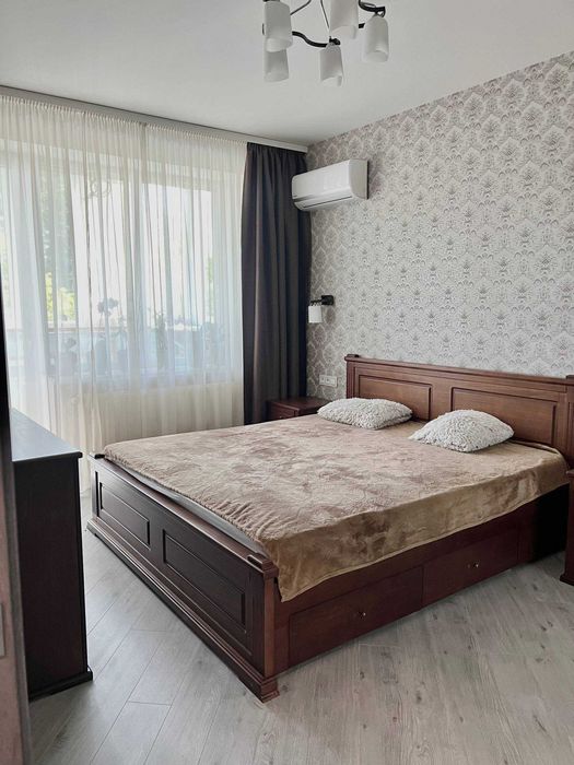 Продаж розкішної 4-кімнатної квартири в м. Васильків (Городок)