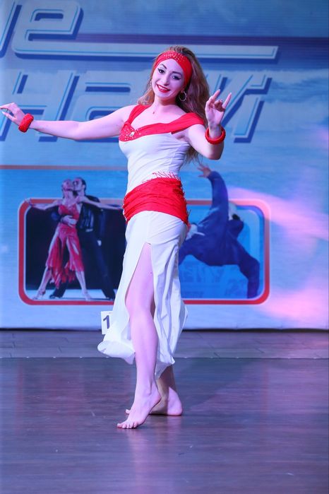 Срочно, недорого.Восточное платье Шааби. Комплект с браслетами.