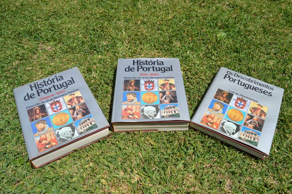 Livros Antigos e Antiguidades