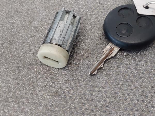 Canhão da ignição SMART ForTwo Cabrio (450)