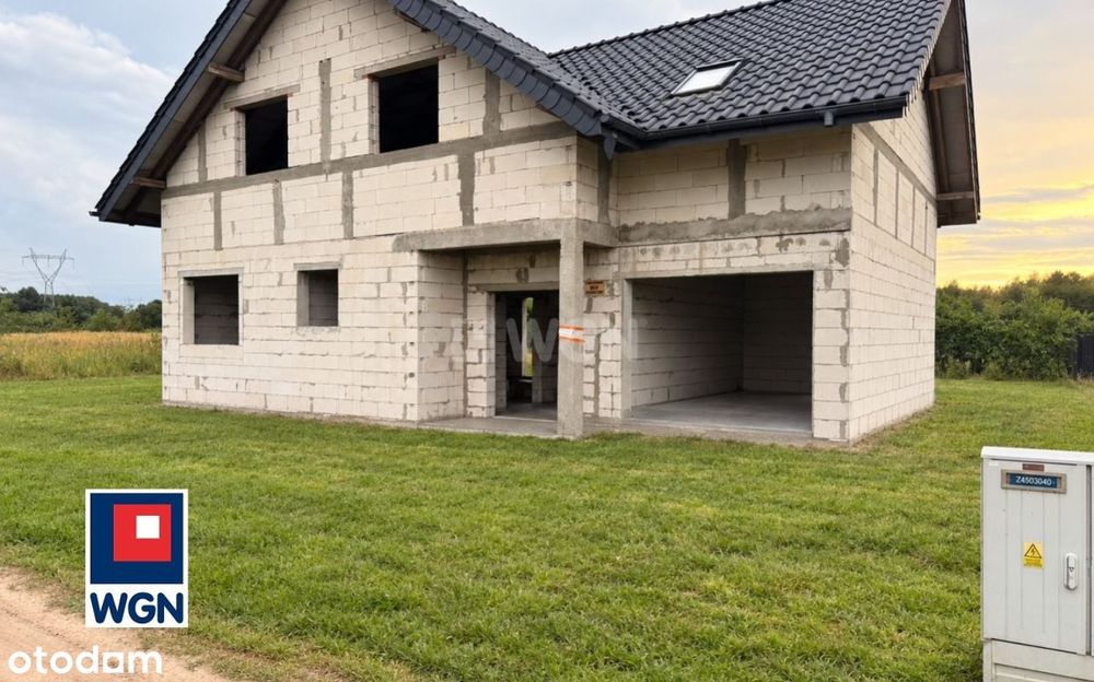 Dom Blisko Jeziora Licheńskiego | 194 m2, 9 Arów