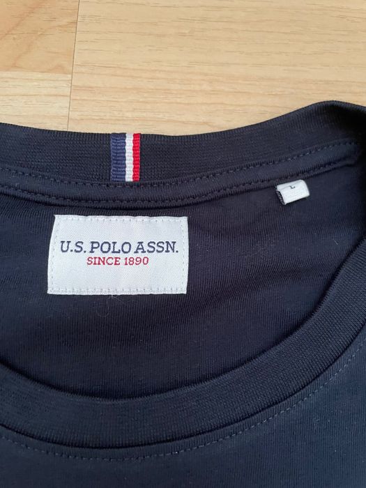 T-shirt polo ciemnogranatowy