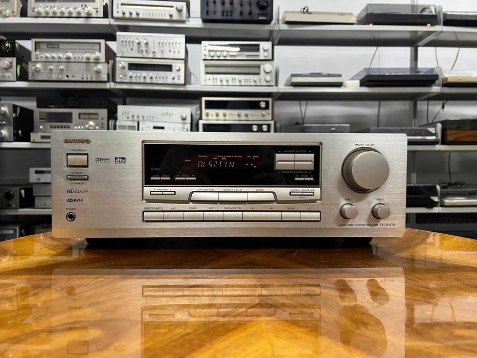 Amplituner Onkyo TX-DS474 Audio Room
