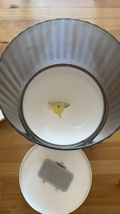 Comedoro Automatico