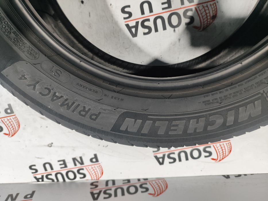 2 pneus semi novos 215-55R17 Michelin - Oferta dos Portes