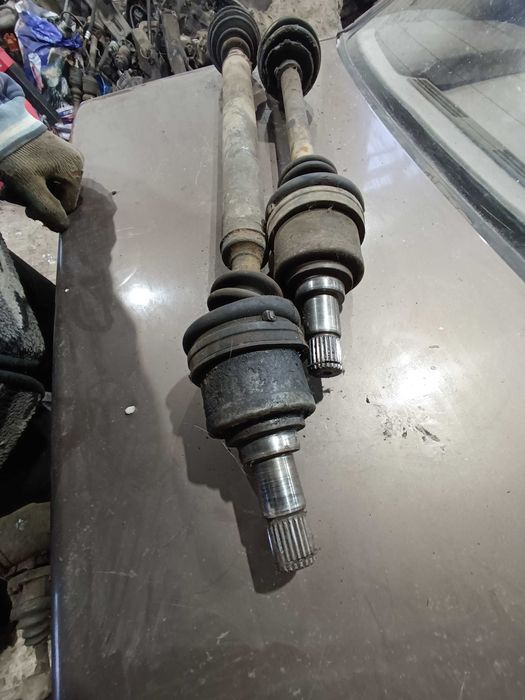 Полуось Форд Фиеста МК3 Приводные Валы Ford Fiesta мк3