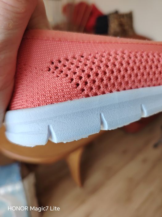 Balerinki koralowe z dzianiny nowe