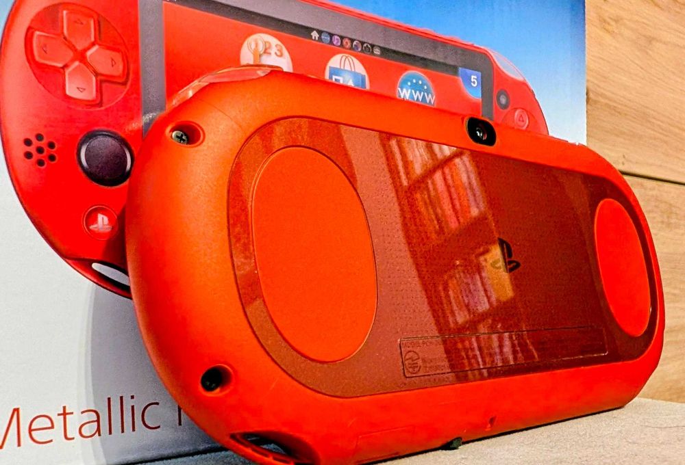 PsVita Slim Metallic Red