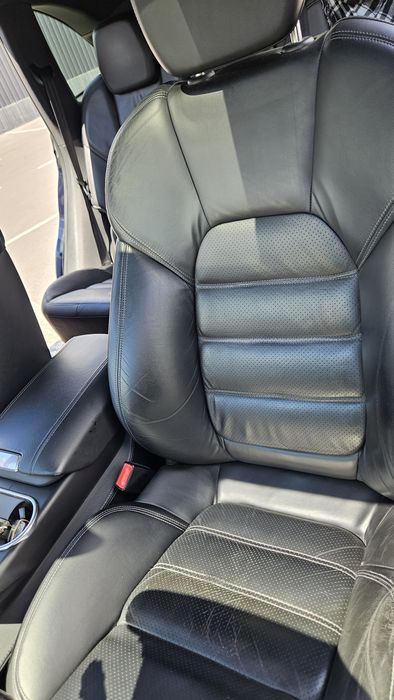 Porsche Cayenne 2011 VIN WP1ZZZ92ZBLA35164 фото оголошення 16 з 24