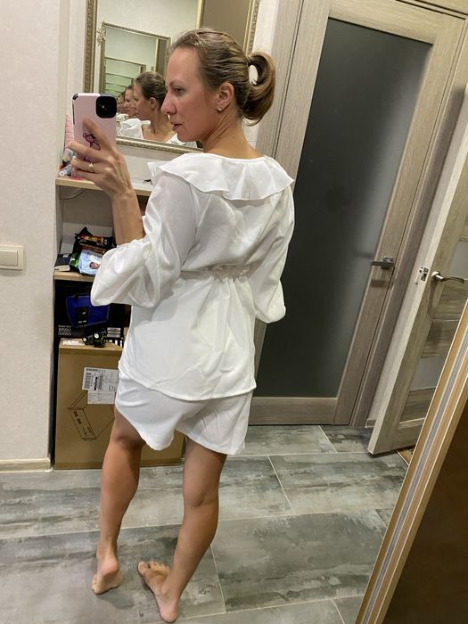 Білий літній костюм блуза шорти