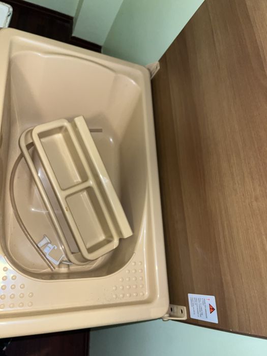 Fraldario com armario e rodas