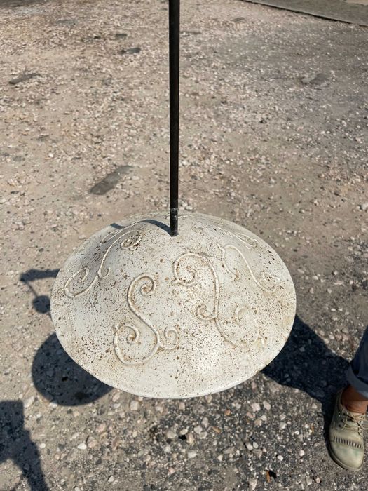 Candeeiro artesanal em cerâmica e madeira – estilo rústico/boho