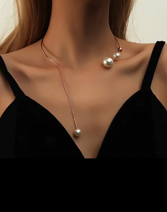 Kolia łańcuszek z perłami