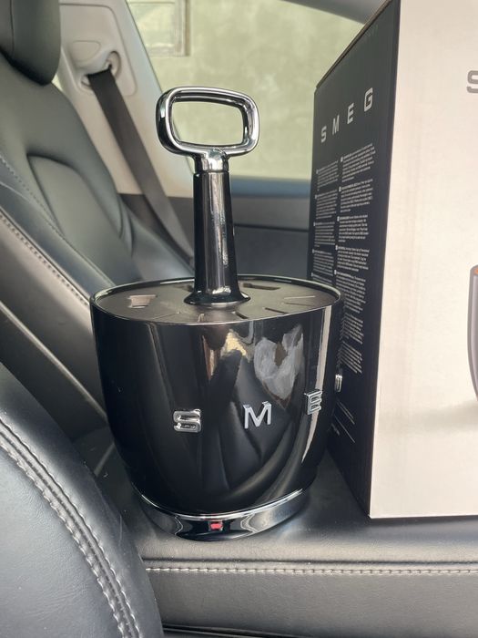 Підставка під прибори Smeg
