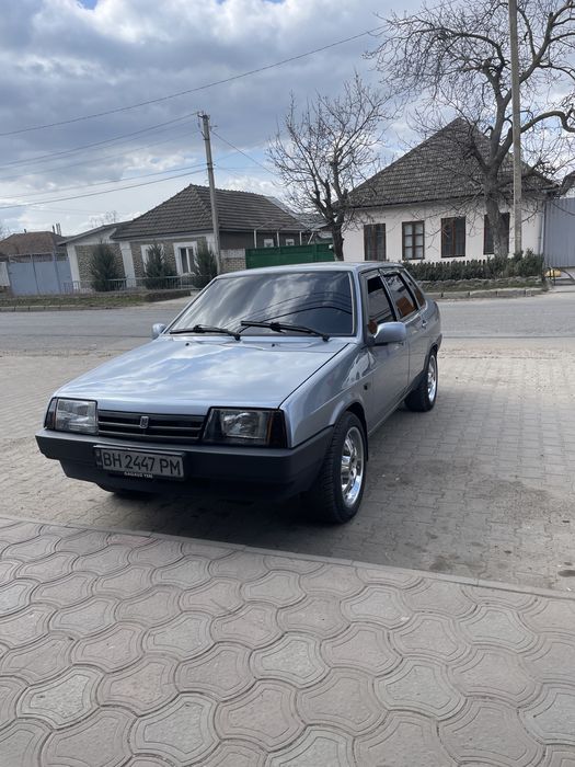 Продам ваз21099 идиал
