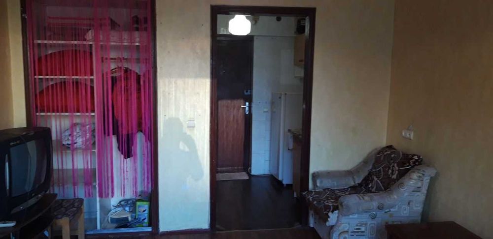 Продам свою 1-к гостинку Одесская