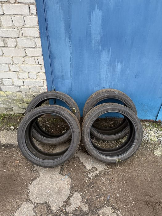 Продам зимову гуму TRIANGLE R19