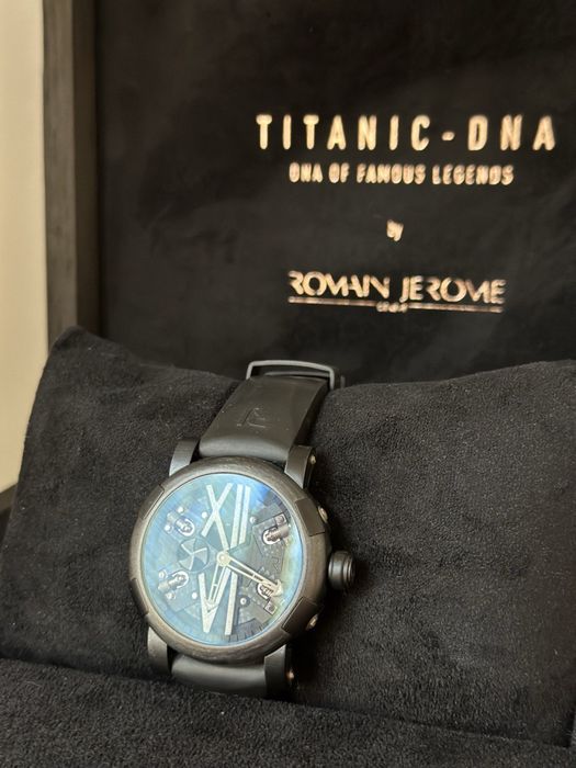 Romain Jerome Titanic DNA Steampunk Black Auto 46 #001/999