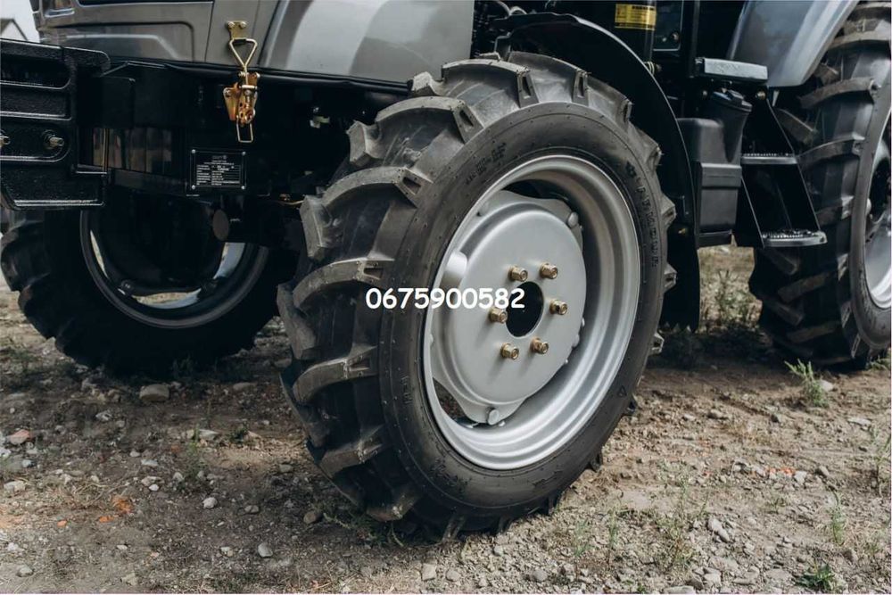 Трактор Скаут ТЕ 504 Безкоштовна доставка Рівна підлога Резина Armour