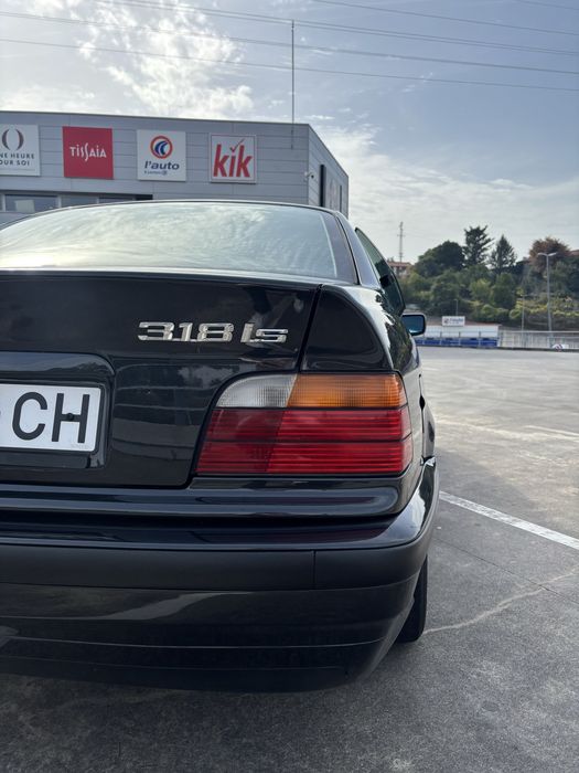 BMW e36 coupe 318is de 1993 - Restauro à chapa - Todo original - Aceito retomas