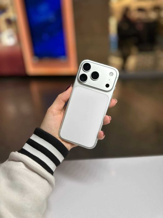 MEGA OFERTA!/Iphone 17 Pro 256GB e-sim/raty 0%/Gwar 24 msc/ZŁOTE TARASY