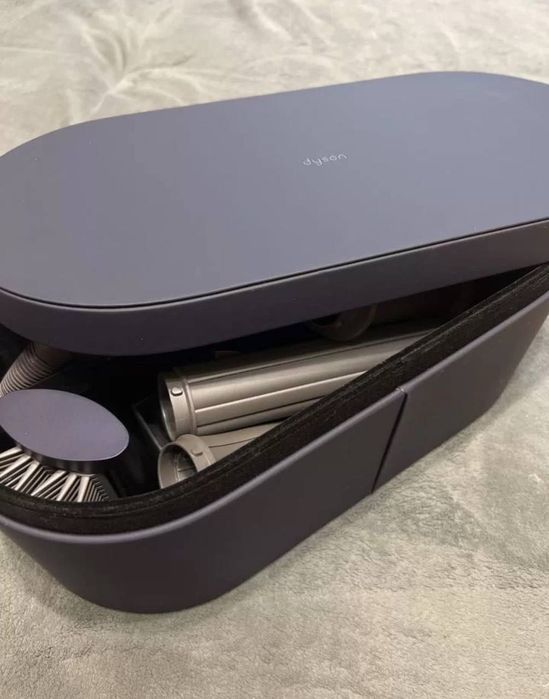 Dyson airwrap hs05