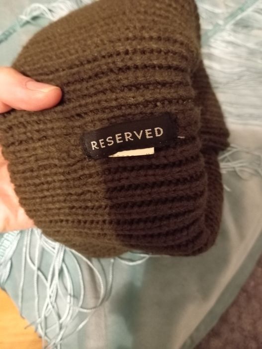 Czapka damska prążkowana Reserved bdb/10zł