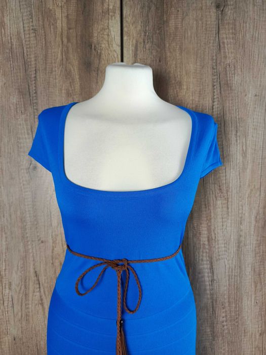 Sukienka rozkloszowana midi Sosandar M