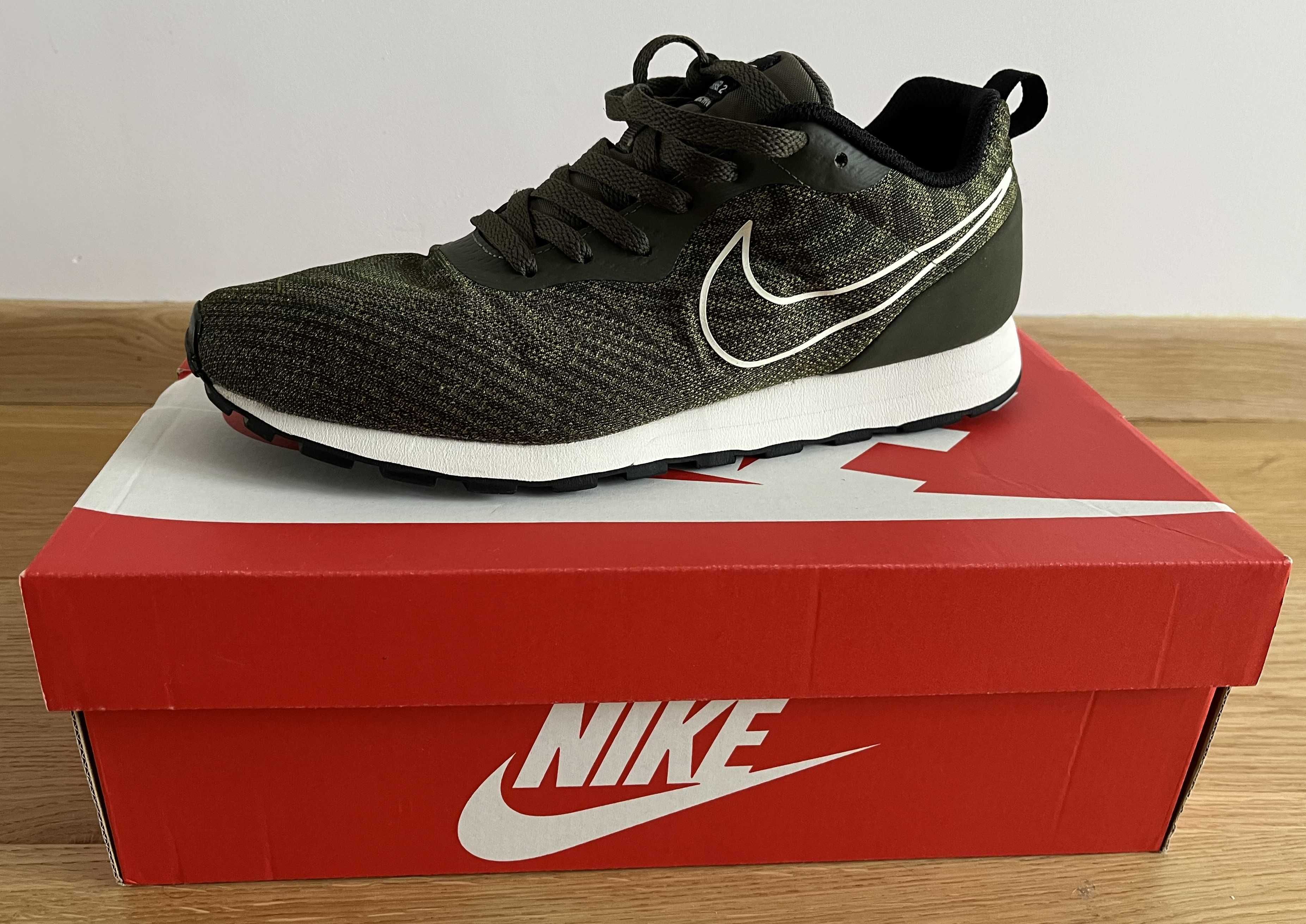 Buty Nike MD Runner 2 Sneakersy Zielone Khaki roz 44 W oc awek OLX.pl