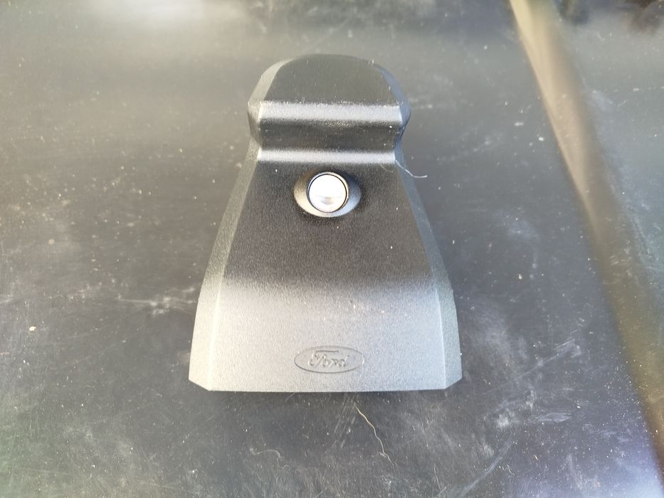 Barras de tejadilho Ford SMax e mala de tejadilho