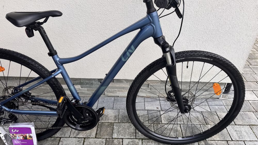 Gwarancja 07.26r Super stan Giant Rove koła 28” rama 17” hydraulika