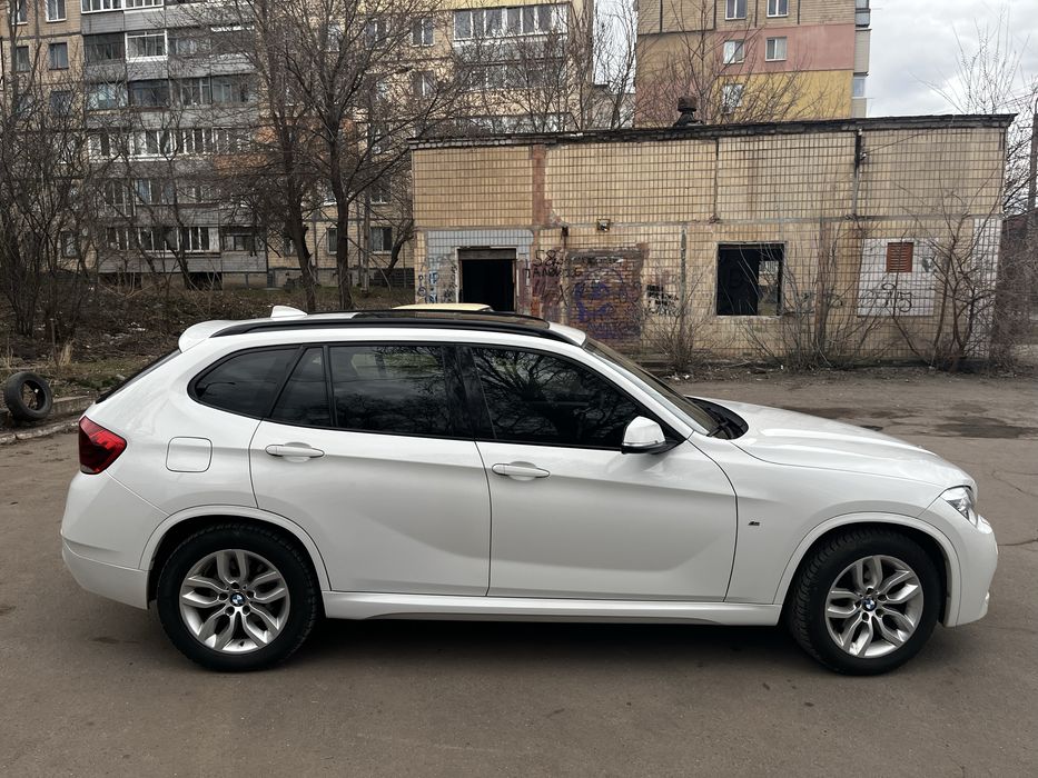 Продам BMW X1 е84.