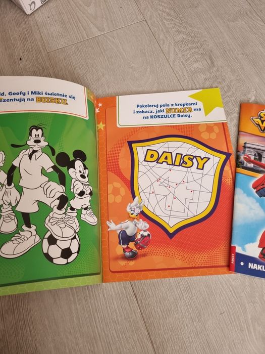 Dwie książeczki z zadaniami