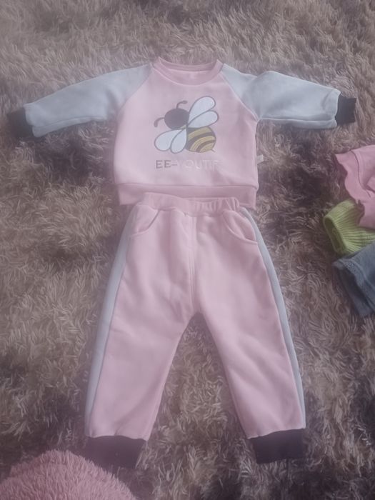 Костюм на дівчинку